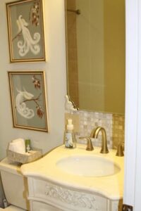 Water's Edge bathroom image four