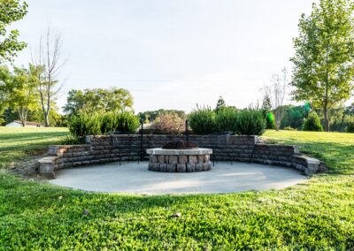 pinnon lake cabins large fire pit and gathering space