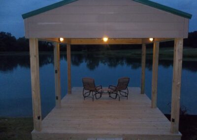 gazebo at pinnon lake cabins