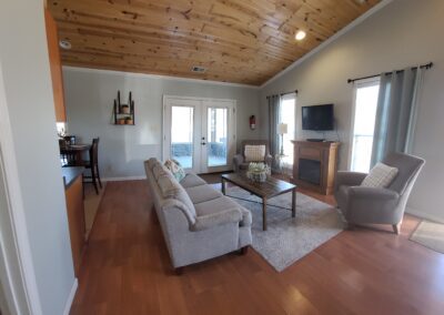 Pinnon Lake Cabins main room view 2